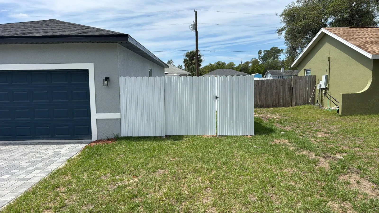 Durafence, white side by Crystalline Home Improvement in Central Florida