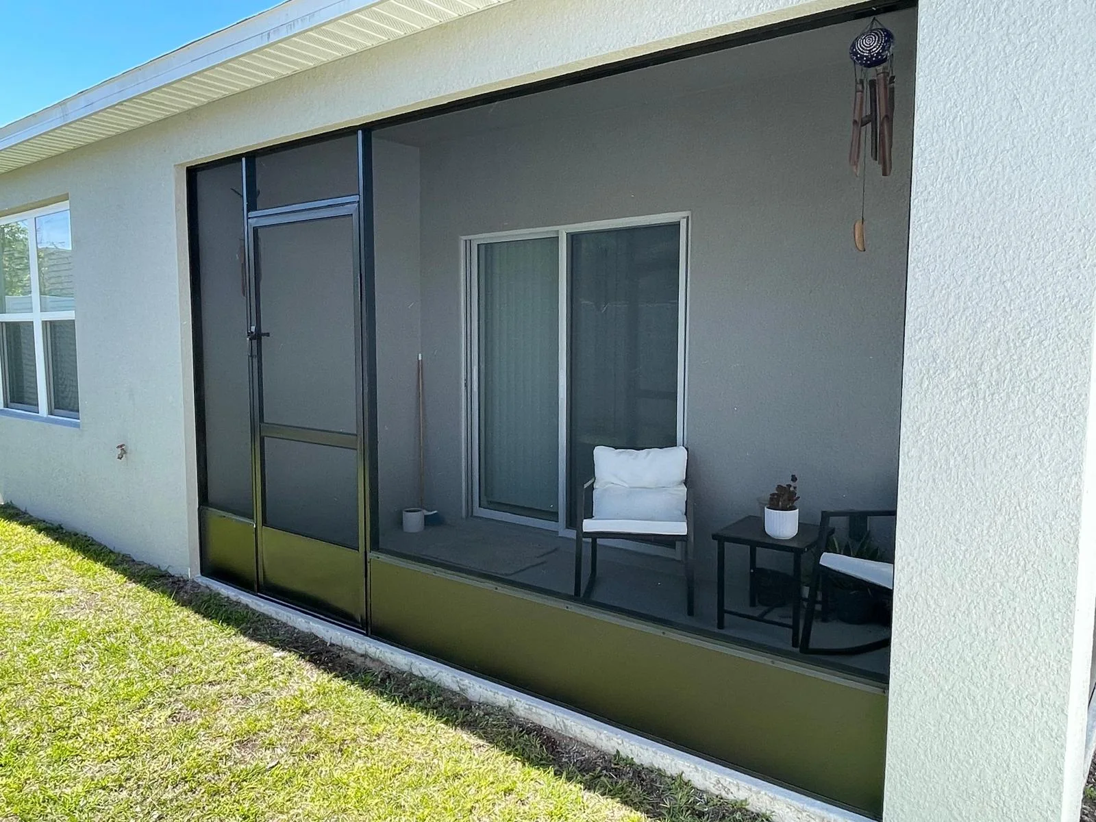 Screen enclosure, 08 by Crystalline Home Improvement in Central Florida
